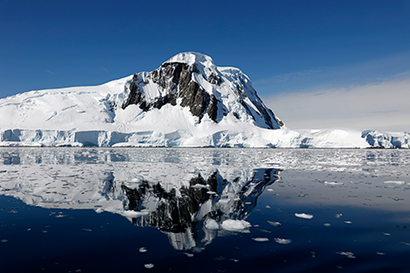 Landscape Portfolio Photo - Antarctica Photographer - Theo Allan